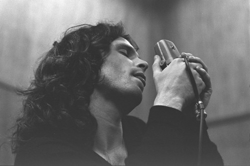 babeimgonnaleaveu - Jim Morrison recording "Waiting for The...