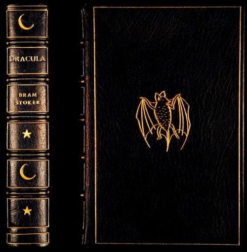 vicomte-devalmont - Bram Stoker’s Dracula, First Edition, 1897....