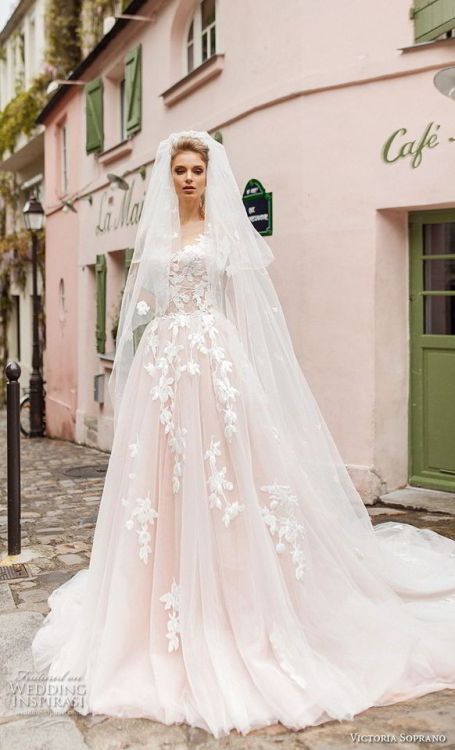 (via Victoria Soprano 2019 Wedding Dresses — “Love in Paris”...