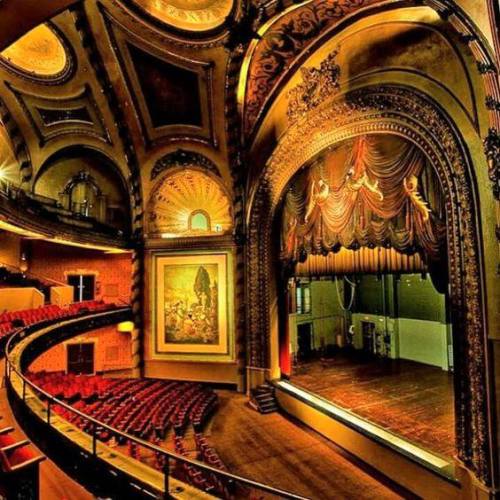 frenchcurious - Palace Theater, Los Angeles, CA - source Art...