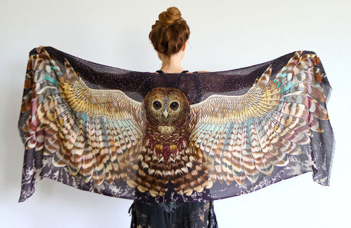 artmania-feed - Stunning Conceptual Scarves Mimic the Wings of...
