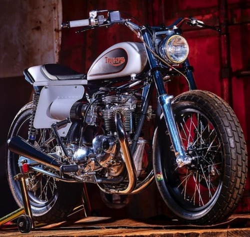 Flat Track Fridays present the Mule Motorcycles Panther Cross by...