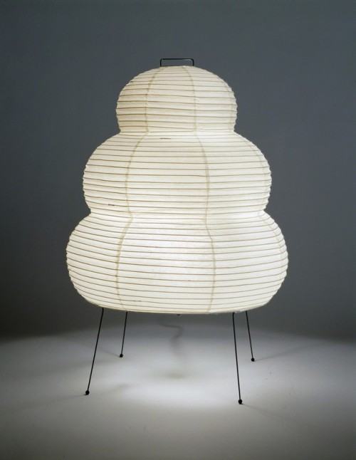 frenchcurious - Classique du design - Isamu Noguchi - lampe 25N...