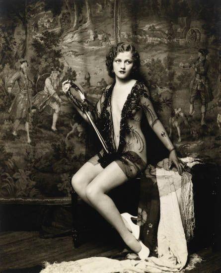 historium:Anne Lee Patterson photographed by Alfred Cheney...