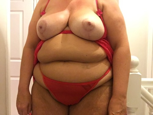 fat-wobbly-fuckpig - Disgusting fat pig showing off her rolls,...