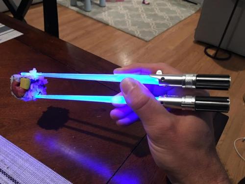 novelty-gift-ideas - Star Wars Lightsaber Chopsticks This is...