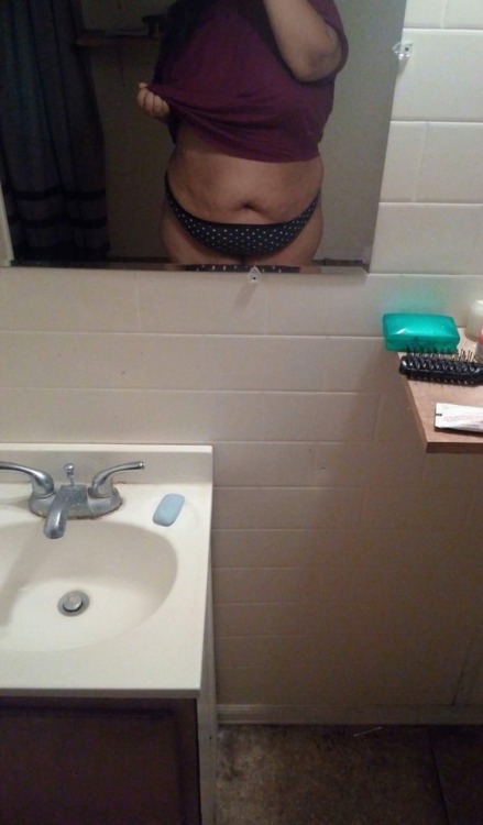 princessbabydoll1228 - First pics she ever sent, starting from the...