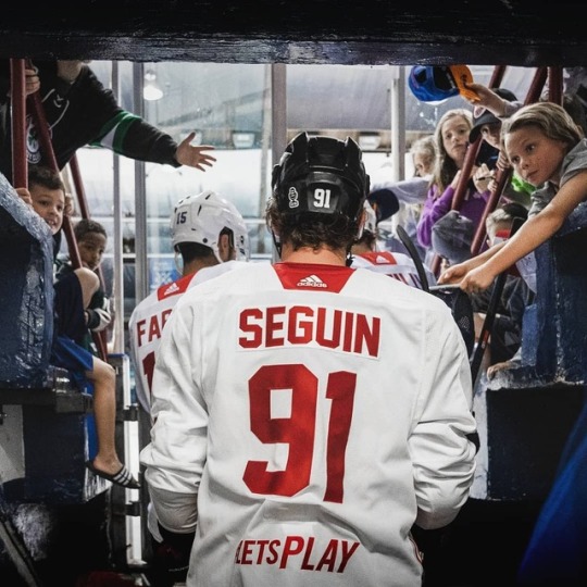 Hockey Obsessed — Tyler Seguin BioSteel CAMP 111 Likes, 21 Comments...
