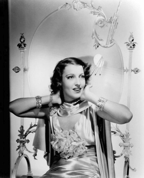 wehadfacesthen - Jeanette MacDonald, c.1932.  Before the strict...