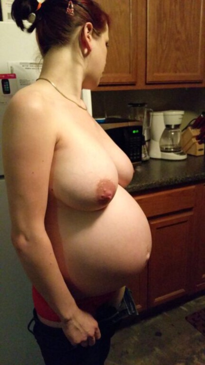 boobzbabezpregz - Busty pregnant amateur girlfriend