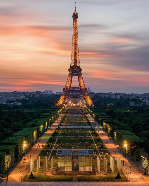 soul-of-an-angel - Paris, France (Europe) | Eiffel Tower Beauty