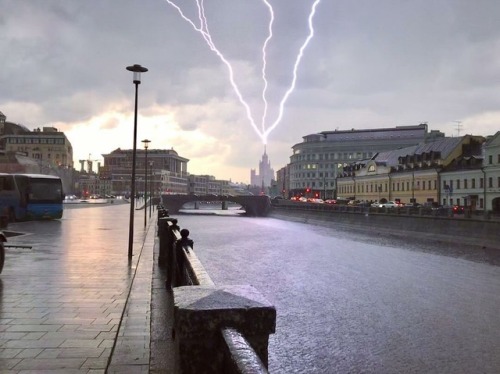 weatherevents - Russia -Amazing capture…. triple lightning hit...