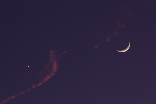 astronomyblog - Conjunction Moon and VenusbyAdrian Scott