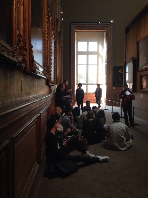 aicirs:Art students in Louvre, Paris