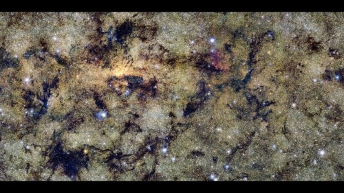 everythingstarstuff - Zoomable 9-gigapixel map of the Milky Way...