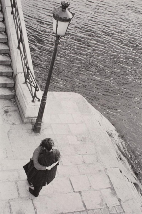 one-photo-day - Ile Saint-Louis, Paris, 1964, by Édouard Boubat.