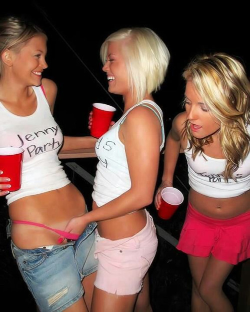 just-drunk-girls - Just Drunk Girls -...
