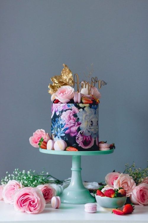 Beautiful painted single tier wedding cake