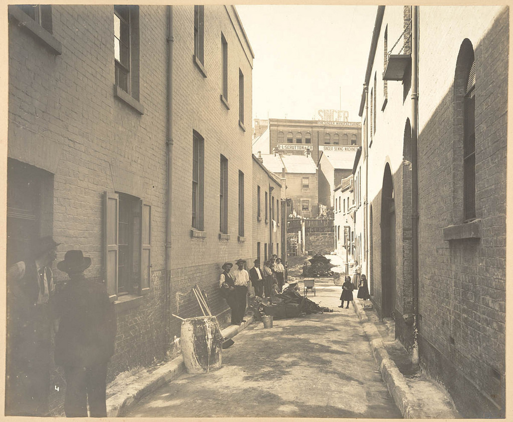 Улицы Сиднея. 1900. Время Бутонской чумы. Панеслась