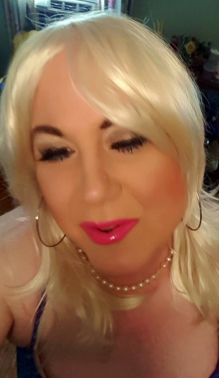 natalie4me - Blonde? Maybe with a better wig?Wow sweet