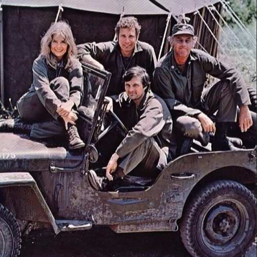 just-jeepin: It’s the crew from 4077