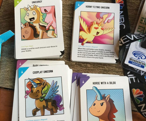 novelty-gift-ideas - Unstable Unicorns Base Game