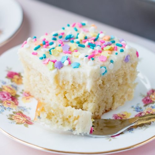 dessertgallery:Vanilla Sheet Cake-Your source of sweet...
