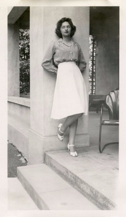fifties-sixties-everyday-life:Ruth Adele Bolin, circa 1940s.
