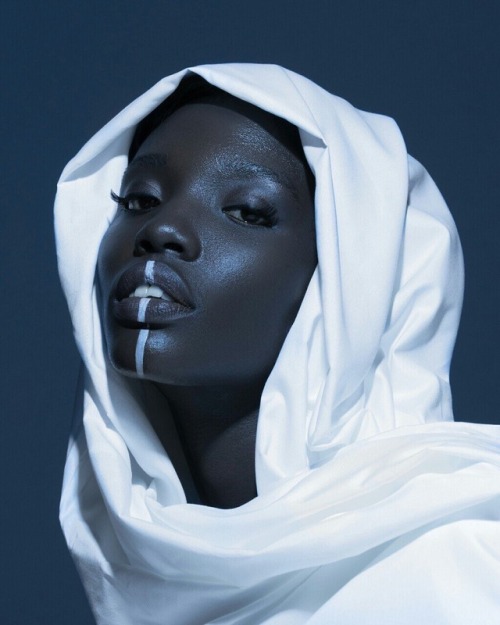 shecraze - blackpeoplefashion - Stephanie Obasi photographed by...
