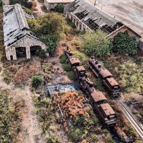 abandonedandurbex:[1080×1080] lebanon’s forgotten train...