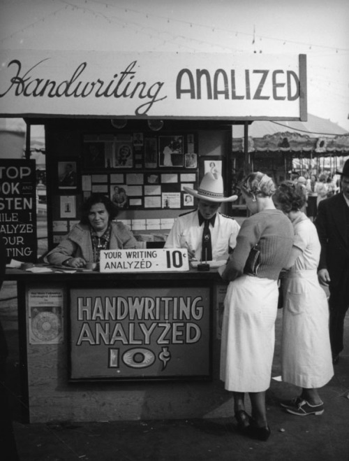 yesterdaysprint - Handwriting analysis at the LA county fair, 1936