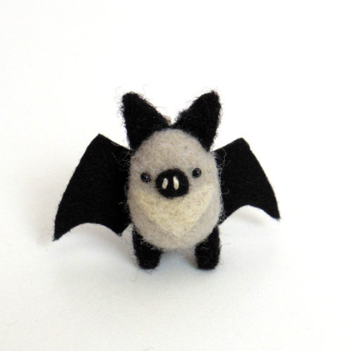 snootyfoxfashion - Halloween Needle Felted Bat Brooch by fuzzonme
