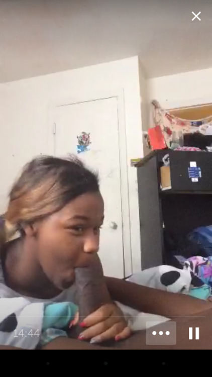 datbootysmith - YOUNG TEENS ON PERISCOPE APP GETTING FREAKY