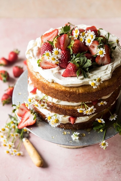 guardians-of-the-food - Strawberry Chamomile Naked Cake