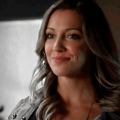 katie cassidy stock Tumblr_p6lau9KQyW1vy68puo5_400