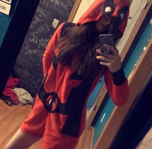 bestofhomemadeporn - soprincesgalaxy - My deadpool outfitClick...