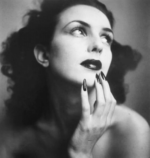 wehadfacesthen - Florette, a 1943 photo by Jacques-Henri Lartigue