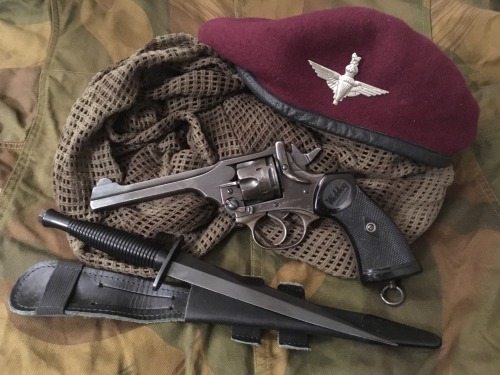 ivan-fyodorovich - “War Finish” Webley Mk IV