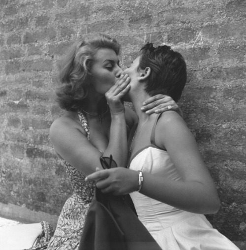 vintageruminance - Sophia Loren kissing her sister, Anna Maria...