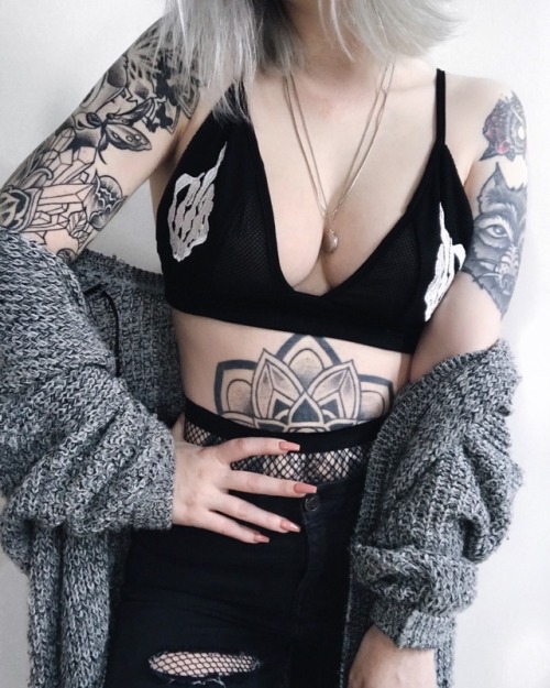 murderousbreakdowns:Outfit of the day....