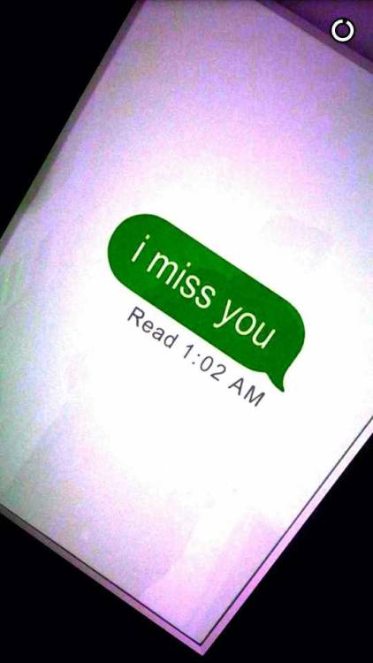 every-rse-has-th0rns:I fucking miss you… #love #missyou...