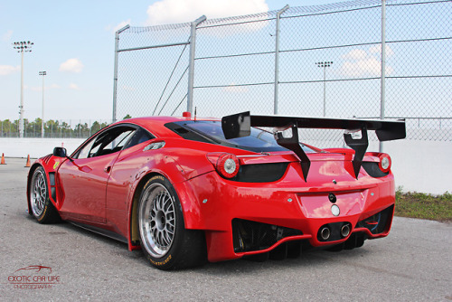 car-backgrounds - Ferrari 458 Italia GT3Click the image to...