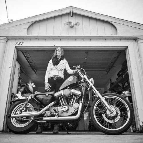  Harley-Davidson https - //www.facebook.com/MototcyclesAndMore/ 