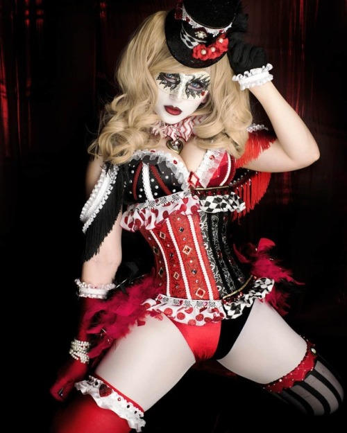 cosplaygonewild - Burlesque Harley Quinn by Jennifer Van Damsel