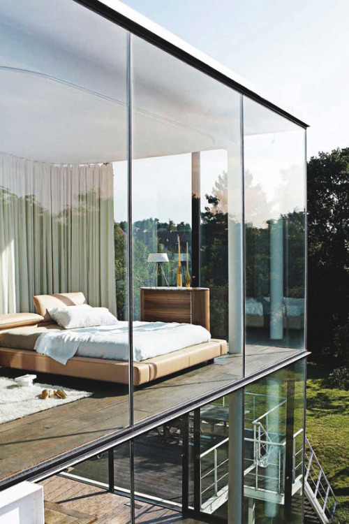 livingpursuit - Bedroom Design by Roche Bobois