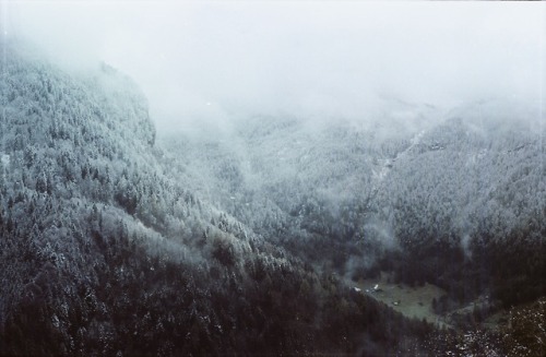 untidysouls:get higher Swiss Alps / 35mm film