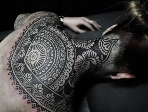 By Alexis Calvié, done at Black Heart Tattoo Saint Raphaël,... big;henna;back of neck;facebook;blackwork;upper back;twitter;alexis calvie;sacred geometry