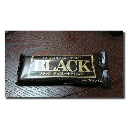 ブラック チョコレートアイスバー in 博多