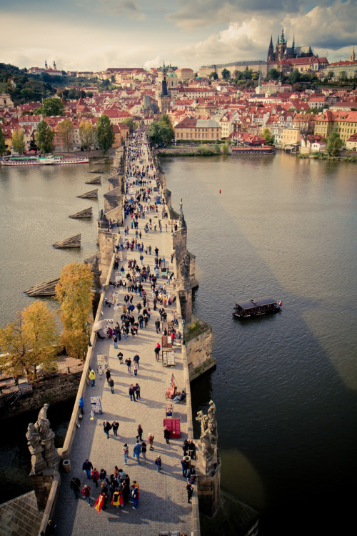 allthingseurope - Charles Bridge, Prague (by gingerspires)