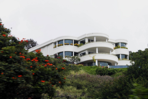 Hawaii Loa Ridge Dream Home…